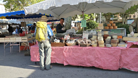 Market day in Castellane