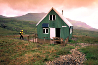 Arriving at Iceland hut
